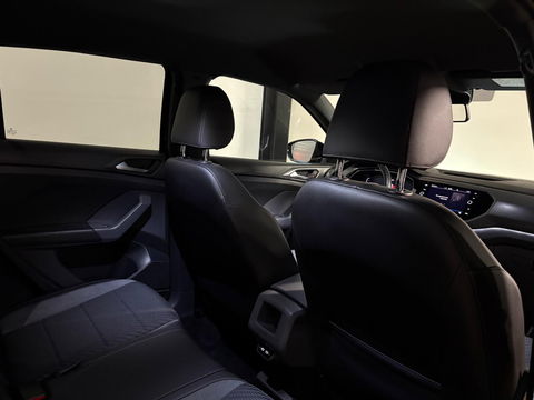 Volkswagen T-Cross 1.0 TSI R-Line KEYLESS CAM