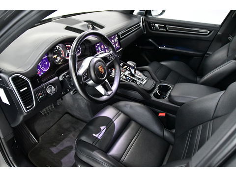 Porsche Cayenne 3.0 E-Hybrid, Bomvol opties. Panoramadak, Softclose, Bose soundsystem