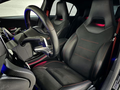 Mercedes-Benz A-Klasse AMG 35 4MATIC Pano Sfeer Akrapovič Camera