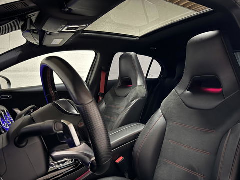 Mercedes-Benz A-Klasse AMG 35 4MATIC Pano Sfeer Akrapovič Camera