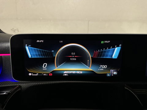 Mercedes-Benz A-Klasse AMG 35 4MATIC Pano Sfeer Akrapovič Camera