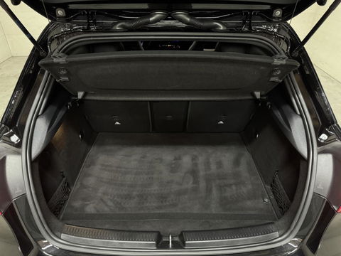 Mercedes-Benz A-Klasse AMG 35 4MATIC Pano Sfeer Akrapovič Camera