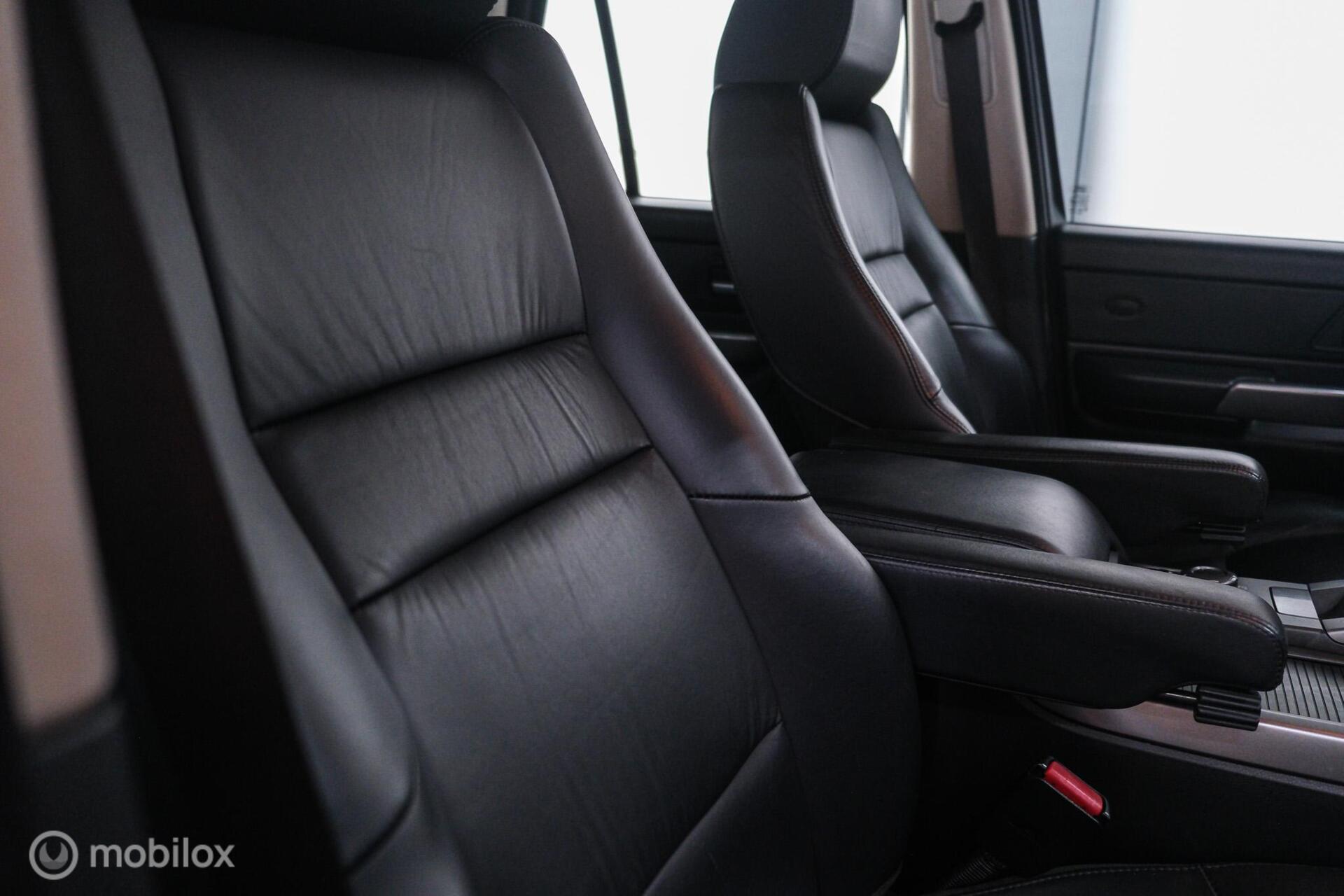Land Rover Range Rover Sport 4.4 V8 HSE | Youngtimer | Swiss import | zeer mooi | Fiscaal aantrekkelijk | Trekhaak | luchtvering |