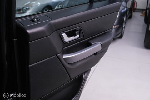 Land Rover Range Rover Sport 4.4 V8 HSE | Youngtimer | Swiss import | zeer mooi | Fiscaal aantrekkelijk | Trekhaak | luchtvering |