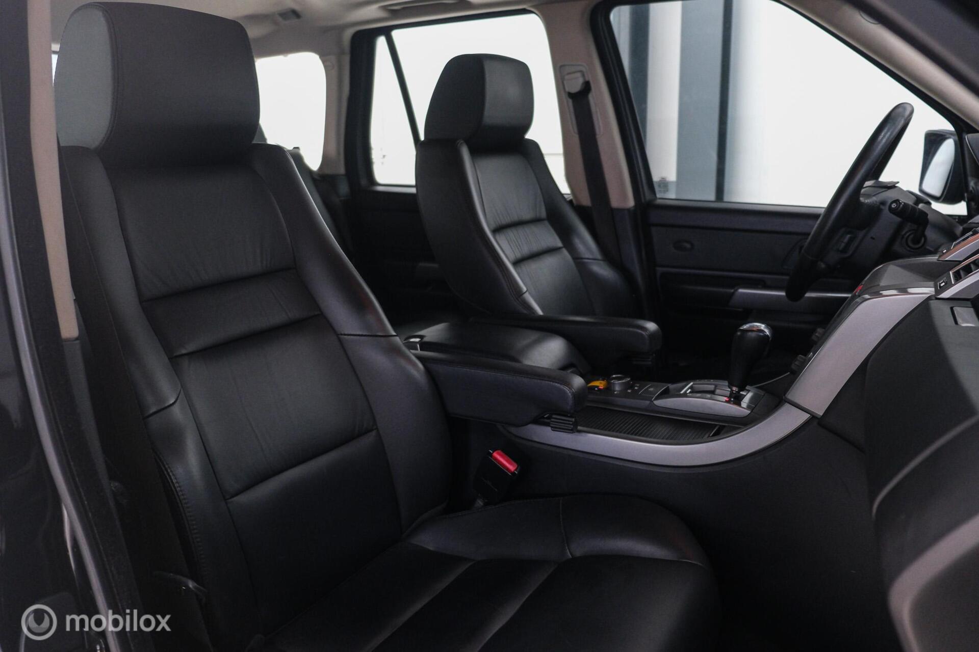 Land Rover Range Rover Sport 4.4 V8 HSE | Youngtimer | Swiss import | zeer mooi | Fiscaal aantrekkelijk | Trekhaak | luchtvering |