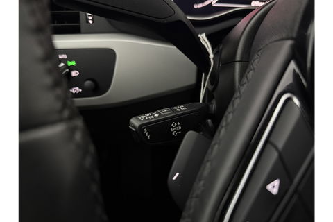 Audi A5 35 TFSI 150PK Black Edition S-Line | Camera | LED | Virtual Cockpit | Carplay | Stoelverwarming | 18''LMV