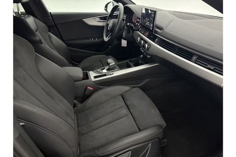 Audi A5 35 TFSI 150PK Black Edition S-Line | Camera | LED | Virtual Cockpit | Carplay | Stoelverwarming | 18''LMV
