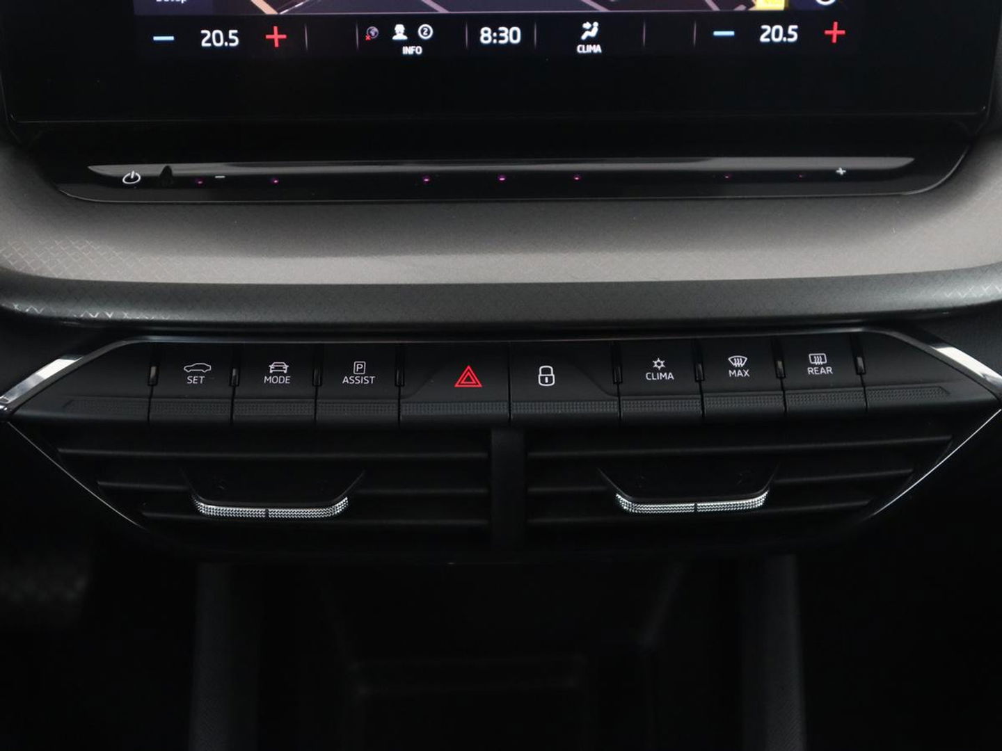 Škoda Octavia Combi 1.4 TSI iV PHEV Business Edition Plus | Stoel & stuurverwarming | Adaptive cruise | Carplay | Navigatie | DAB | Lane assist | LED