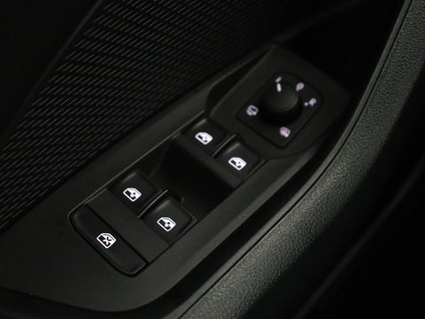 Škoda Octavia Combi 1.4 TSI iV PHEV Business Edition Plus | Stoel & stuurverwarming | Adaptive cruise | Carplay | Navigatie | DAB | Lane assist | LED