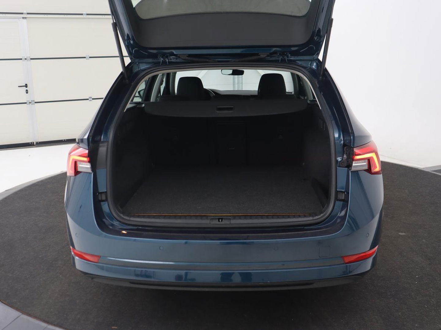 Škoda Octavia Combi 1.4 TSI iV PHEV Business Edition Plus | Stoel & stuurverwarming | Adaptive cruise | Carplay | Navigatie | DAB | Lane assist | LED