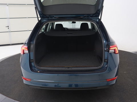 Škoda Octavia Combi 1.4 TSI iV PHEV Business Edition Plus | Stoel & stuurverwarming | Adaptive cruise | Carplay | Navigatie | DAB | Lane assist | LED