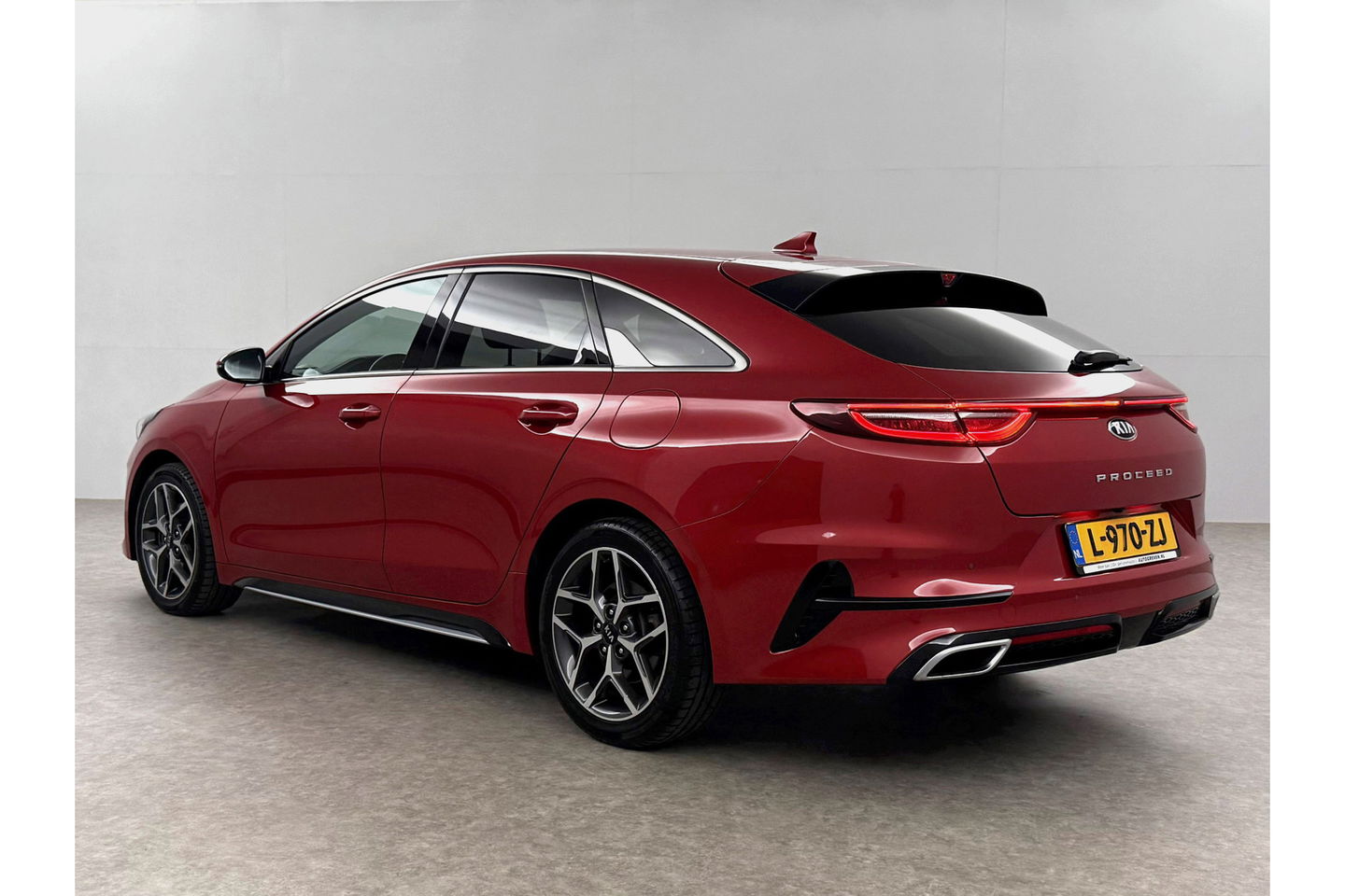 Kia pro_cee'd 1.4 T-GDI 140PK GT-Line | Camera | LED | Carplay | Virtual Cockpit | Cruisecontrol | Navigatie | Parkeersensoren