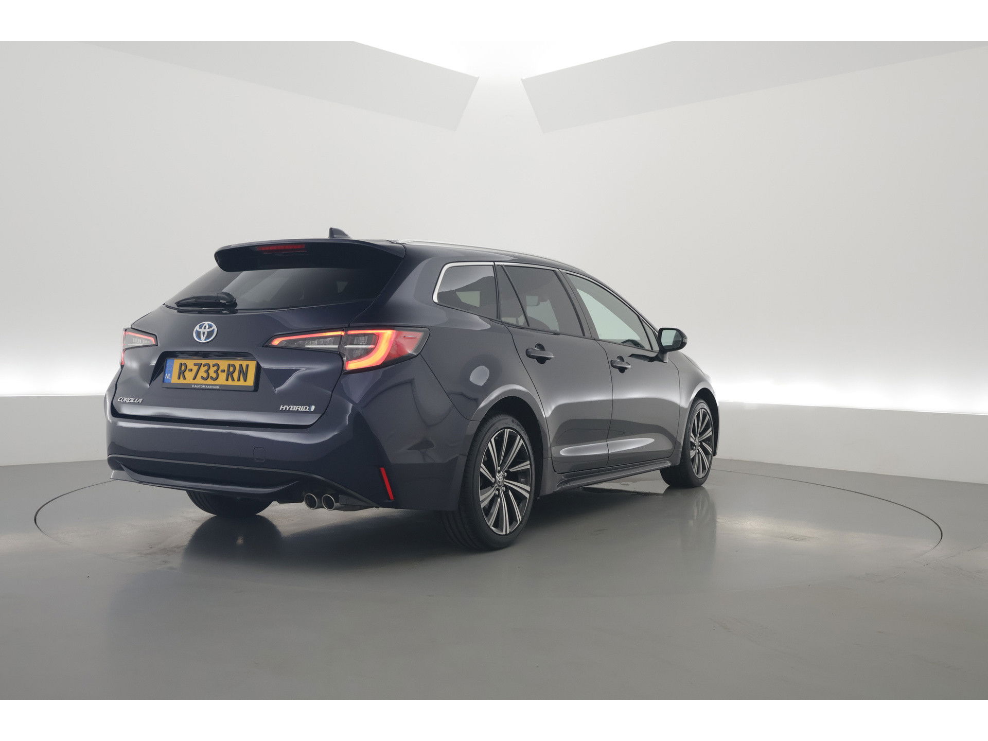 Toyota Corolla Touring Sports 2.0 Hybrid Dynamic | Adapt. Cruise | Navi | Camera | Stoelverw. | Apple CarPlay