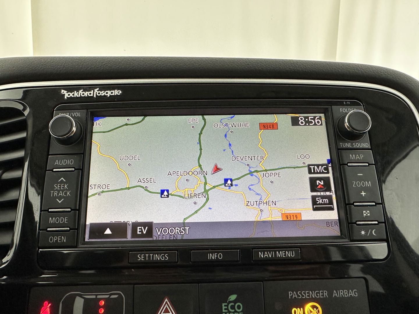 Mitsubishi Outlander 2.0 PHEV Executive Edition X-Line AWD Aut. *NAVI-FULLMAP | LEATHER-FABRIC | COMFORT-SEATS | CAMERA | ROCKFORD-AUDIO | ECC | KEYLESS | SHIFT-PADDLES | PRIVACY-GLASS | TOWBAR | 18"ALU*