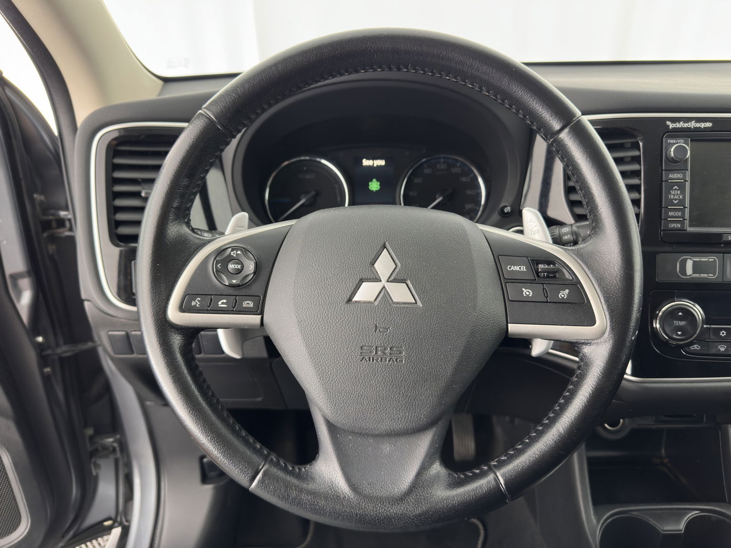 Mitsubishi Outlander 2.0 PHEV Executive Edition X-Line AWD Aut. *NAVI-FULLMAP | LEATHER-FABRIC | COMFORT-SEATS | CAMERA | ROCKFORD-AUDIO | ECC | KEYLESS | SHIFT-PADDLES | PRIVACY-GLASS | TOWBAR | 18"ALU*