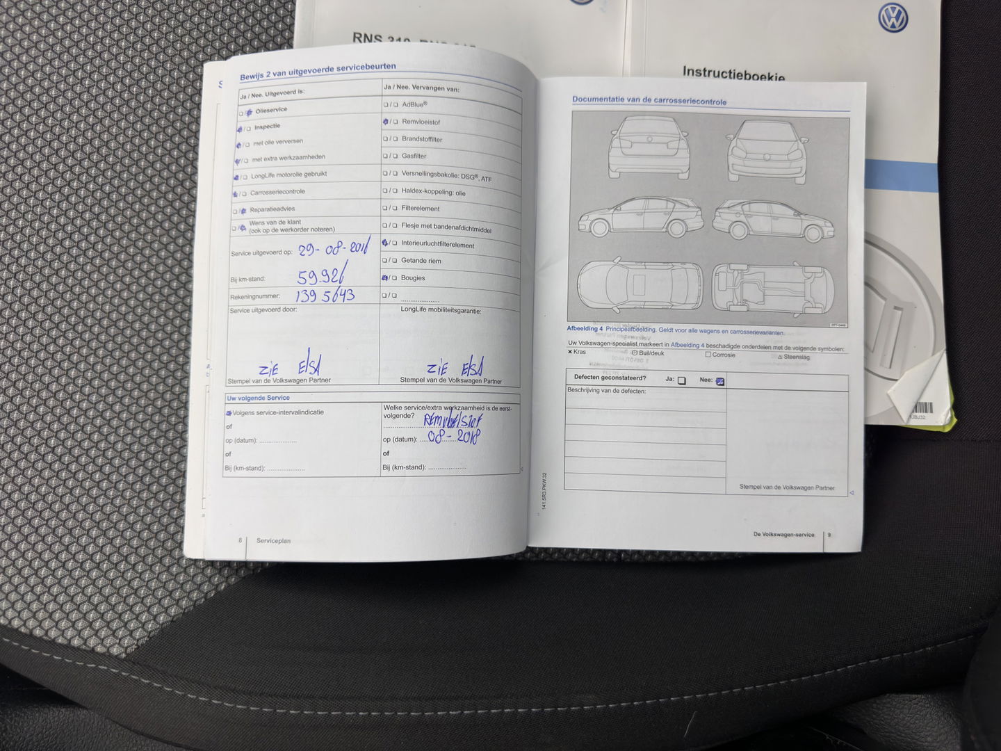 Volkswagen Jetta 1.4 TSI Hybrid Highline Aut. *XENON | NAVI | COMFORT-SEATS | ECC | PRIVACY-GLASS | PDC | SHIFT-PADDLES | CRUISE | 18''ALU*