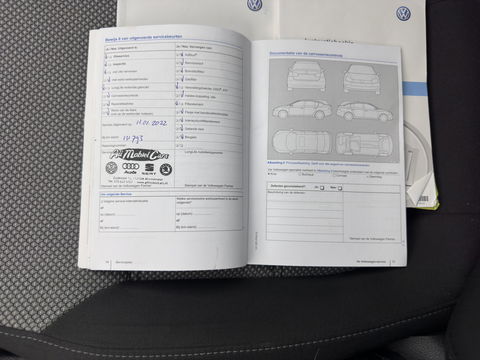 Volkswagen Jetta 1.4 TSI Hybrid Highline Aut. *XENON | NAVI | COMFORT-SEATS | ECC | PRIVACY-GLASS | PDC | SHIFT-PADDLES | CRUISE | 18''ALU*