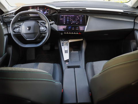 Peugeot 308 1.2 T 130 Allure Pack Automaat Navigatie | LED | Adaptive Cruise