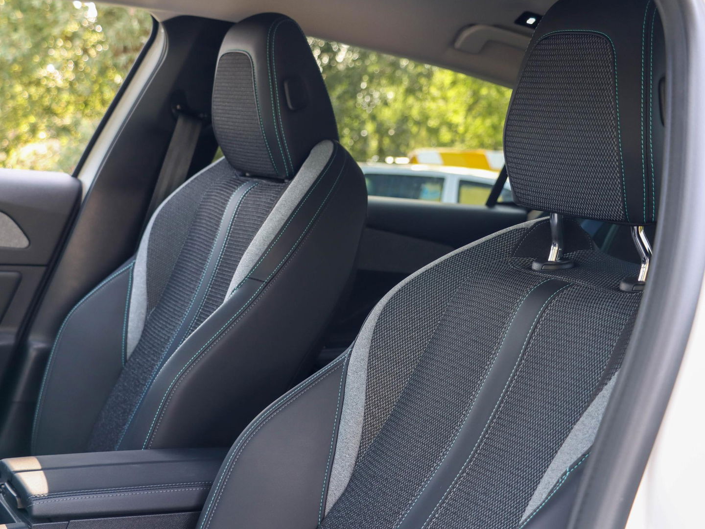 Peugeot 308 1.2 T 130 Allure Pack Automaat Navigatie | LED | Adaptive Cruise