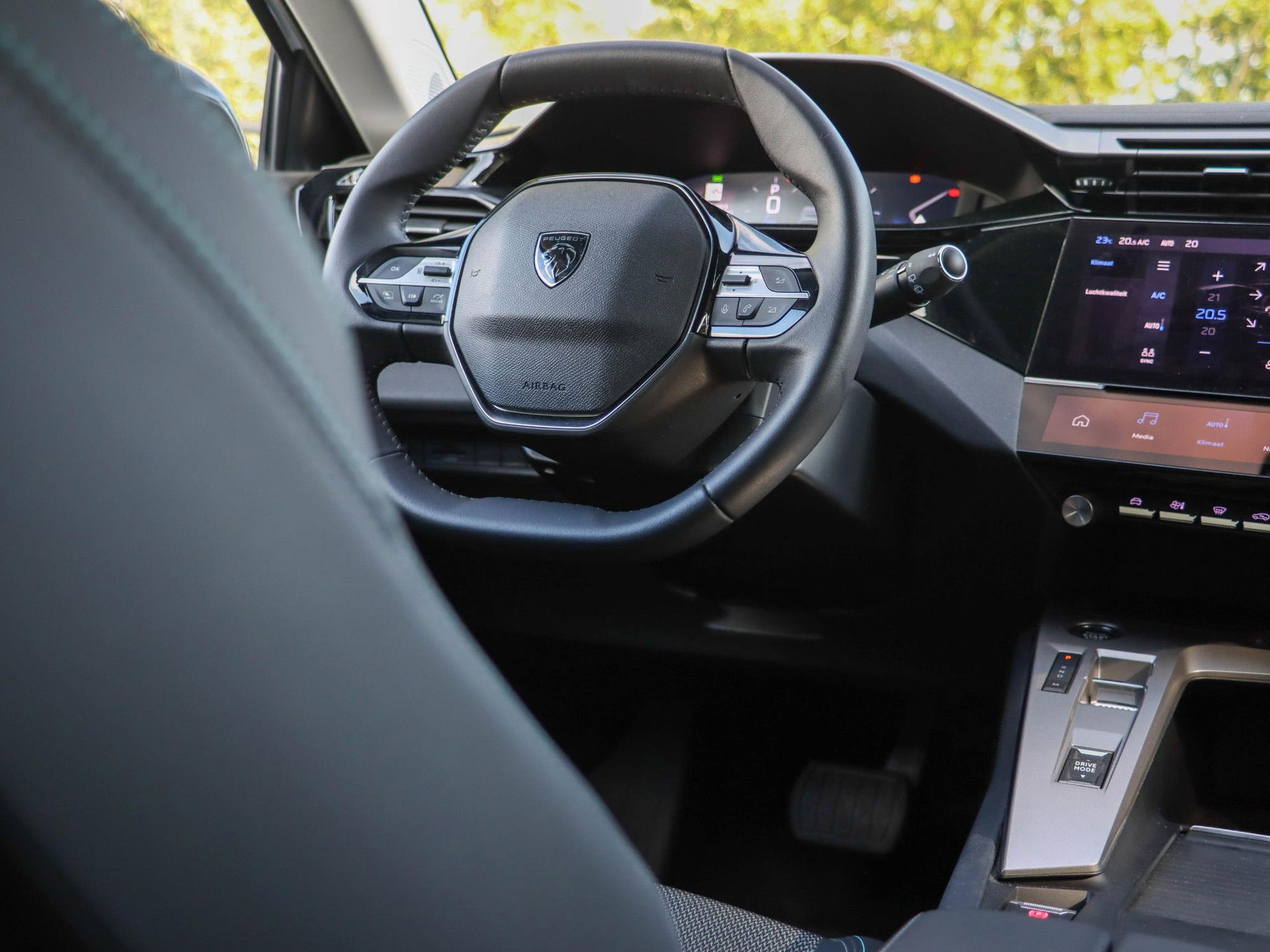 Peugeot 308 1.2 T 130 Allure Pack Automaat Navigatie | LED | Adaptive Cruise