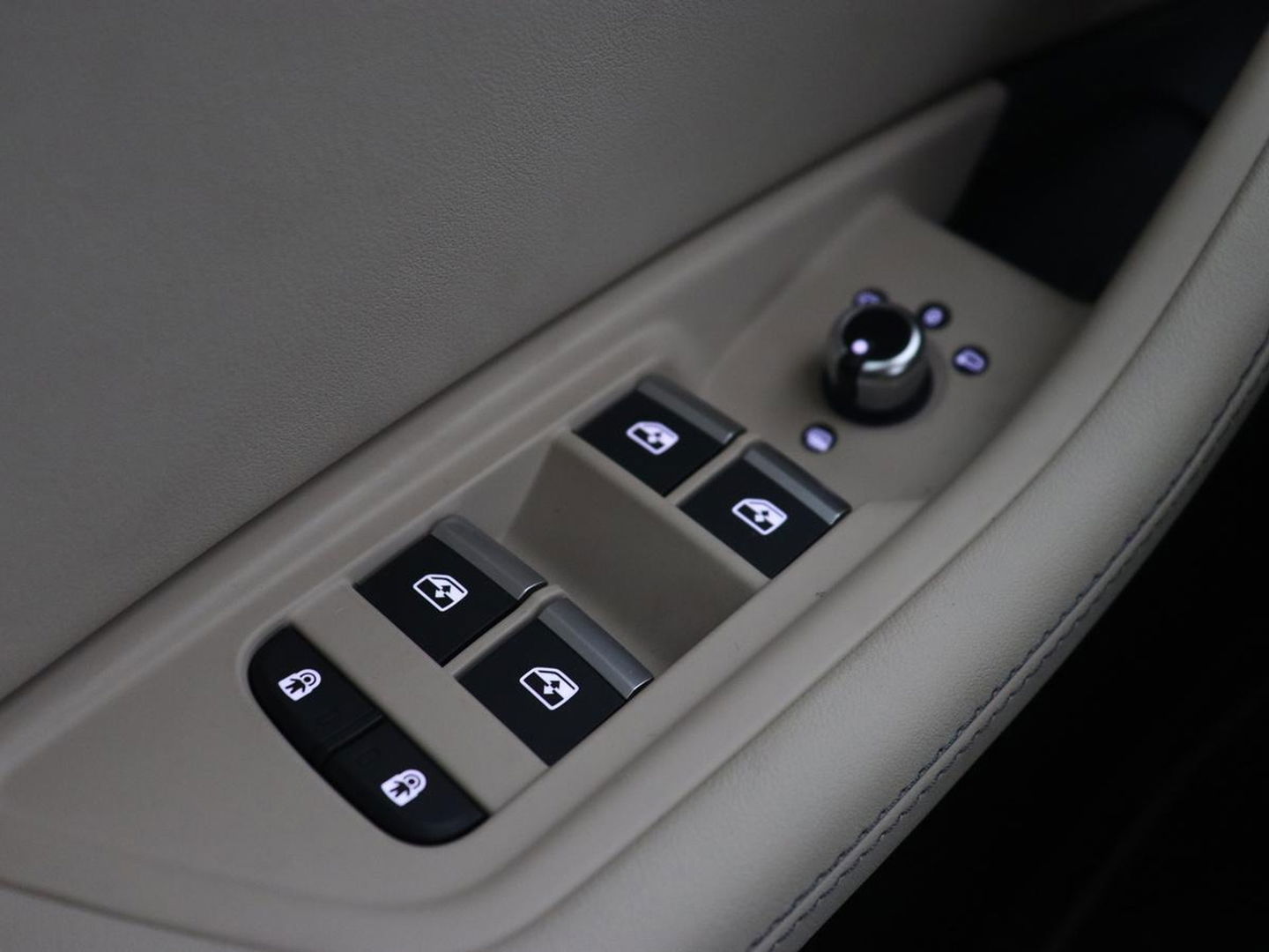 Audi A4 Avant 35 TDI Launch edition Business | Automaat | Navigatie | LED | Carplay | Leder | Cruise controle | Airco | LMV 17 inch