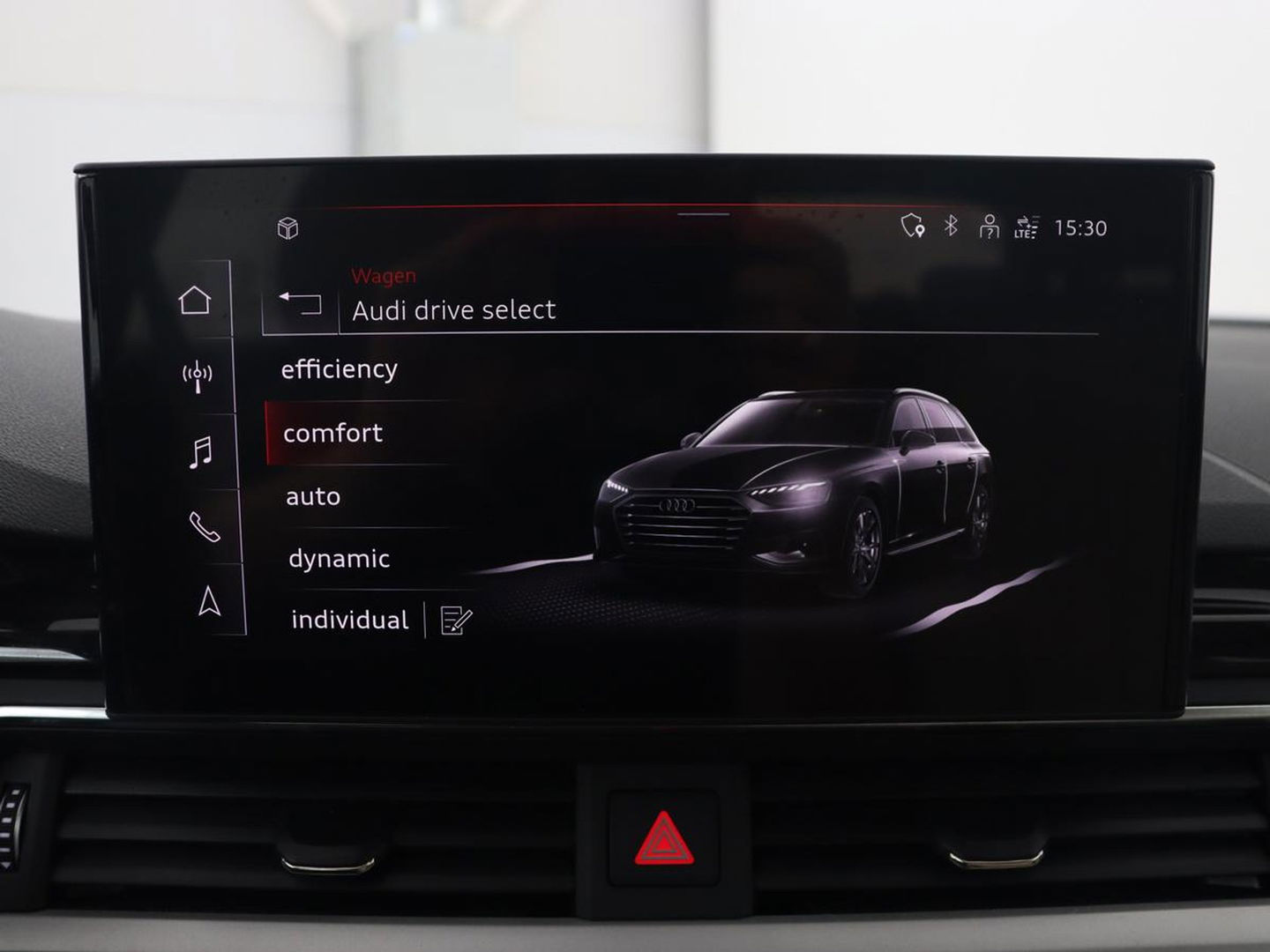Audi A4 Avant 35 TDI Launch edition Business | Automaat | Navigatie | LED | Carplay | Leder | Cruise controle | Airco | LMV 17 inch