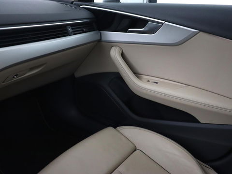 Audi A4 Avant 35 TDI Launch edition Business | Automaat | Navigatie | LED | Carplay | Leder | Cruise controle | Airco | LMV 17 inch
