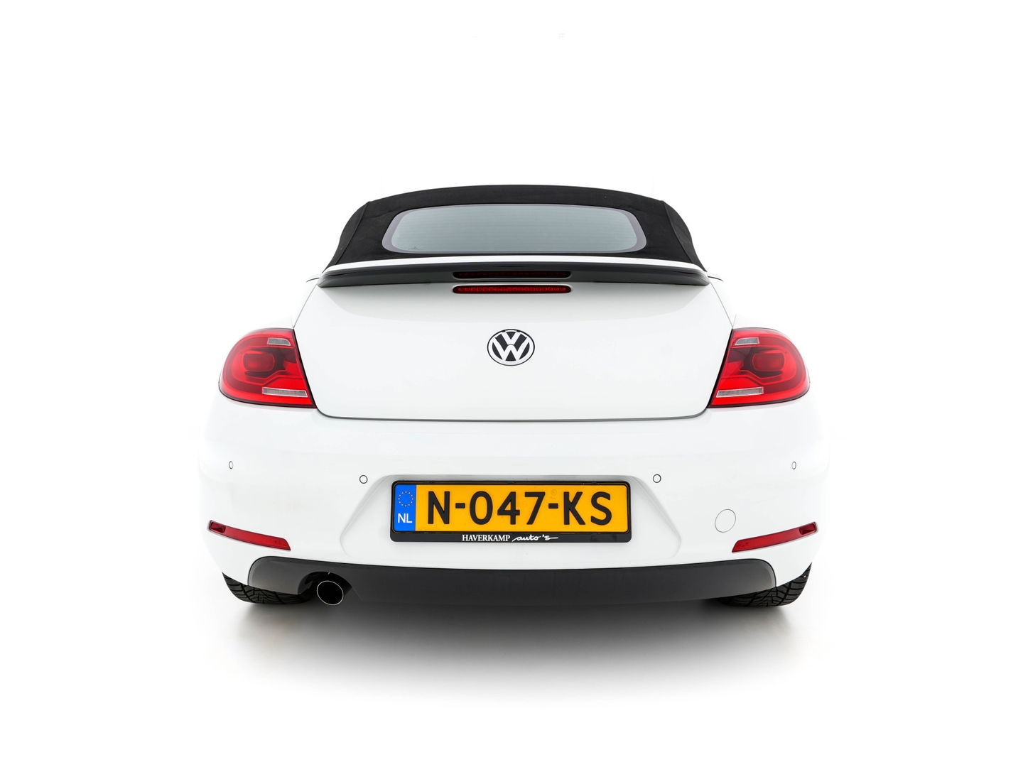Volkswagen Beetle Cabriolet 1.6 TDI Design Cup Aut. *LUXURY-LEATHER | FENDER-AUDIO | CARPLAY | COMFORT-SEATS | HEATED-SEATS | ECC | SHIFTPADDLES | PDC | AIRSCARF | CRUISE | 19''ALU*