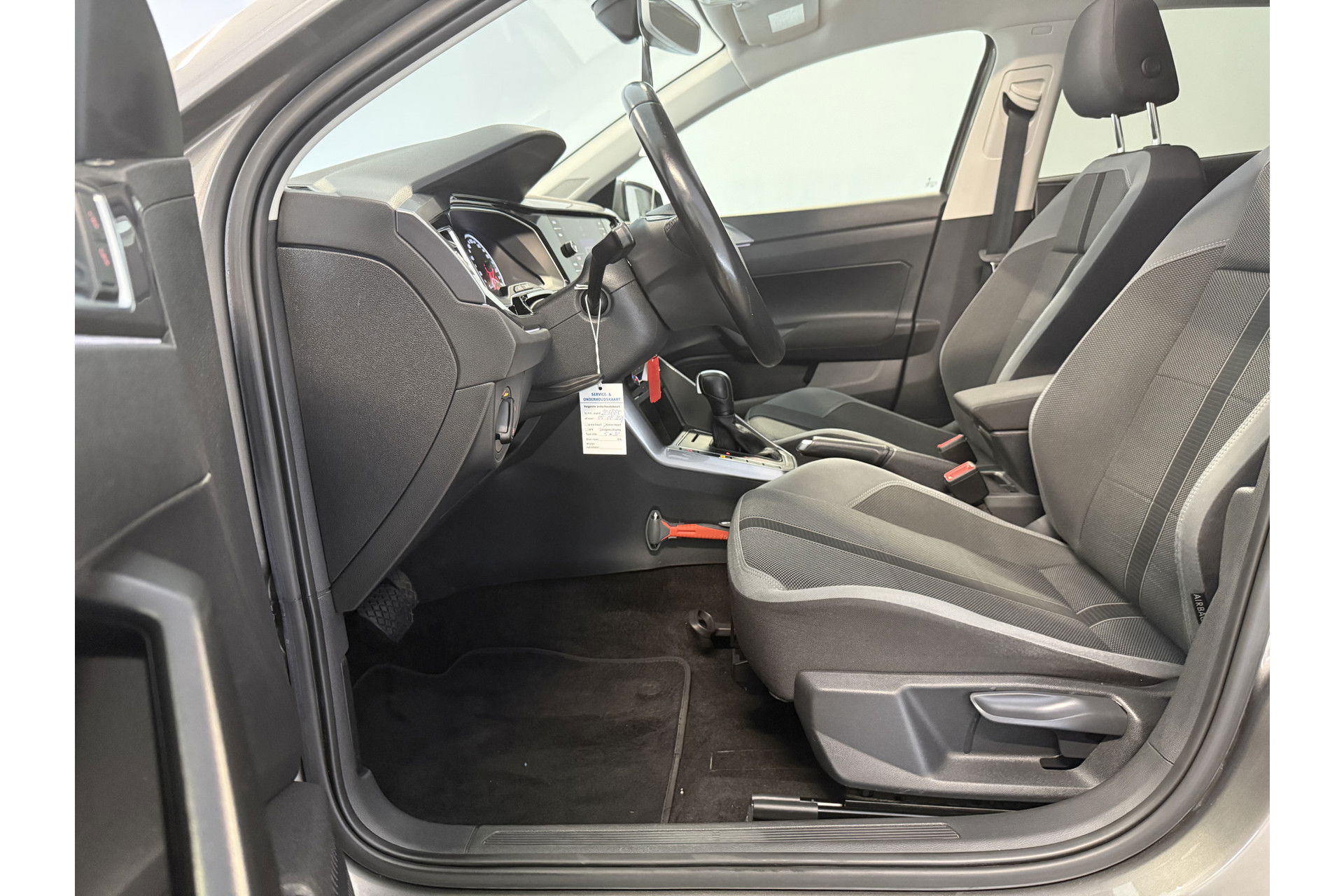 Volkswagen Polo 1.5 TSI R-line | 150PK | DSG | Panoramadak | LED | ACC | Carplay | 17"LMV