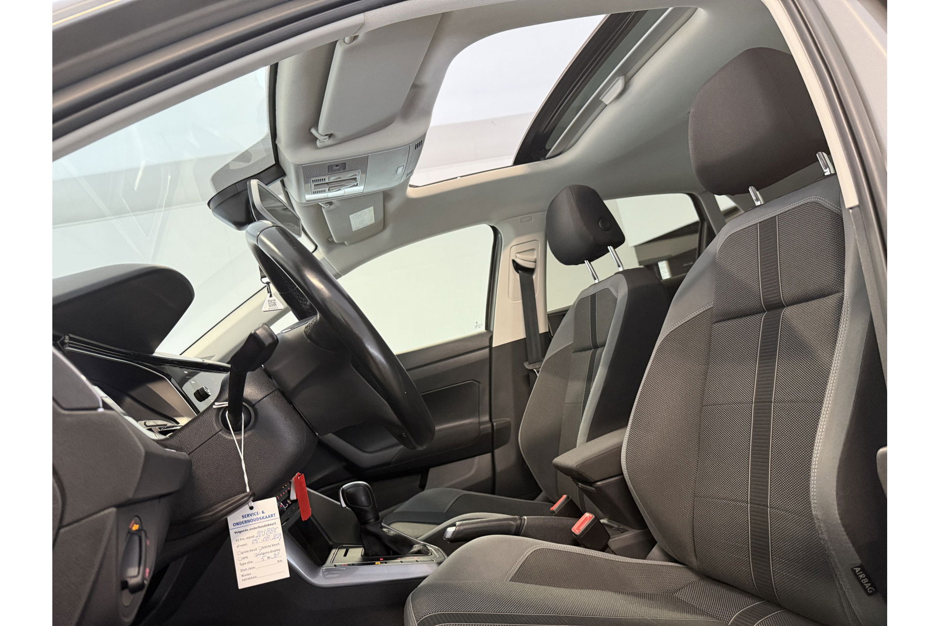 Volkswagen Polo 1.5 TSI R-line | 150PK | DSG | Panoramadak | LED | ACC | Carplay | 17"LMV