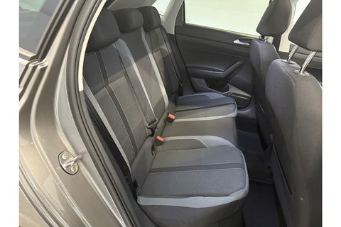 Volkswagen Polo 1.5 TSI R-line | 150PK | DSG | Panoramadak | LED | ACC | Carplay | 17"LMV