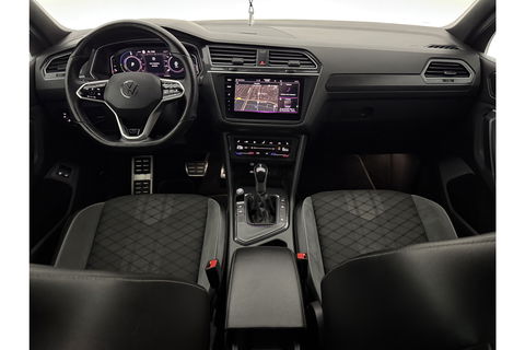 Volkswagen Tiguan 1.4 TSI eHybrid 225PK R-Line | 360° Camera | Sfeerverl. | IQ LED | Carplay | Virtual Cockpit | Trekhaak | 19"LMV