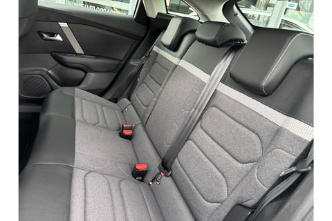 Citroën C4 1.2 PT YOU 130PK AIRCO NAVI-CARPLAY PDC-CAMERA VIRTUALCOCKPIT.