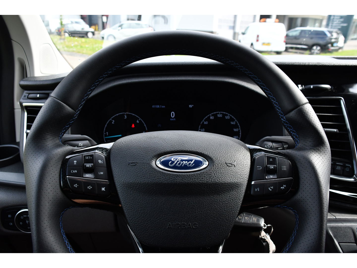 Ford Transit Custom 320 2.0 TDCI L2H1 MS-RT DC Full Options! Adaptieve Cruise, Camera, Carplay, 185PK, Xenon, Automaat, Leder, Stoelverwarming, Trekhaak, Uniek!