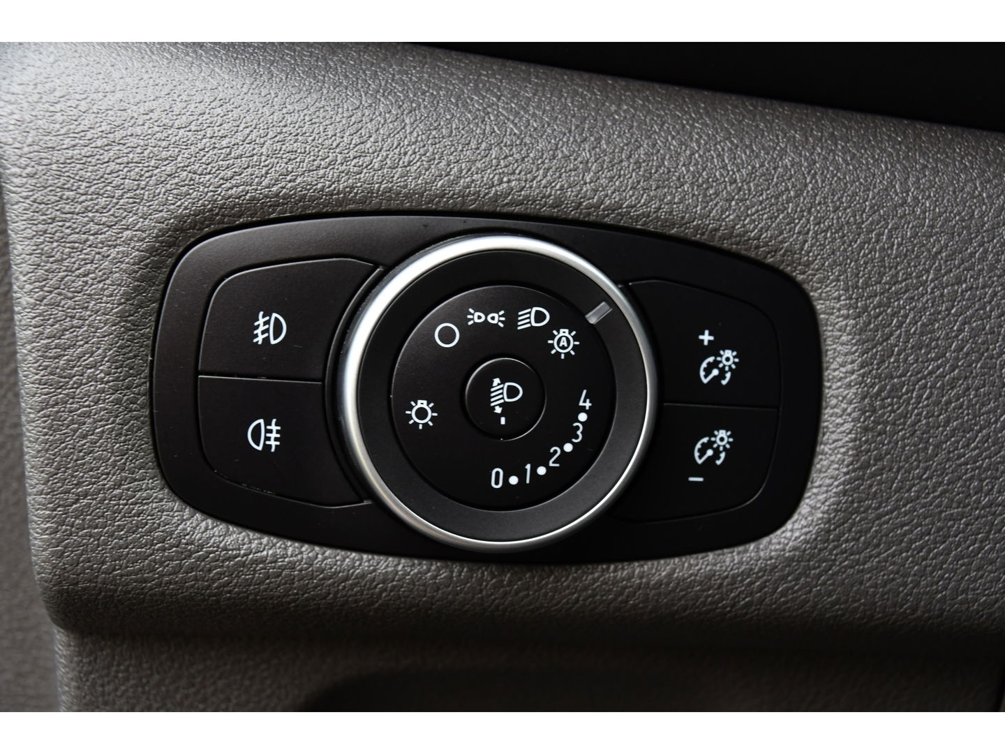 Ford Transit Custom 320 2.0 TDCI L2H1 MS-RT DC Full Options! Adaptieve Cruise, Camera, Carplay, 185PK, Xenon, Automaat, Leder, Stoelverwarming, Trekhaak, Uniek!
