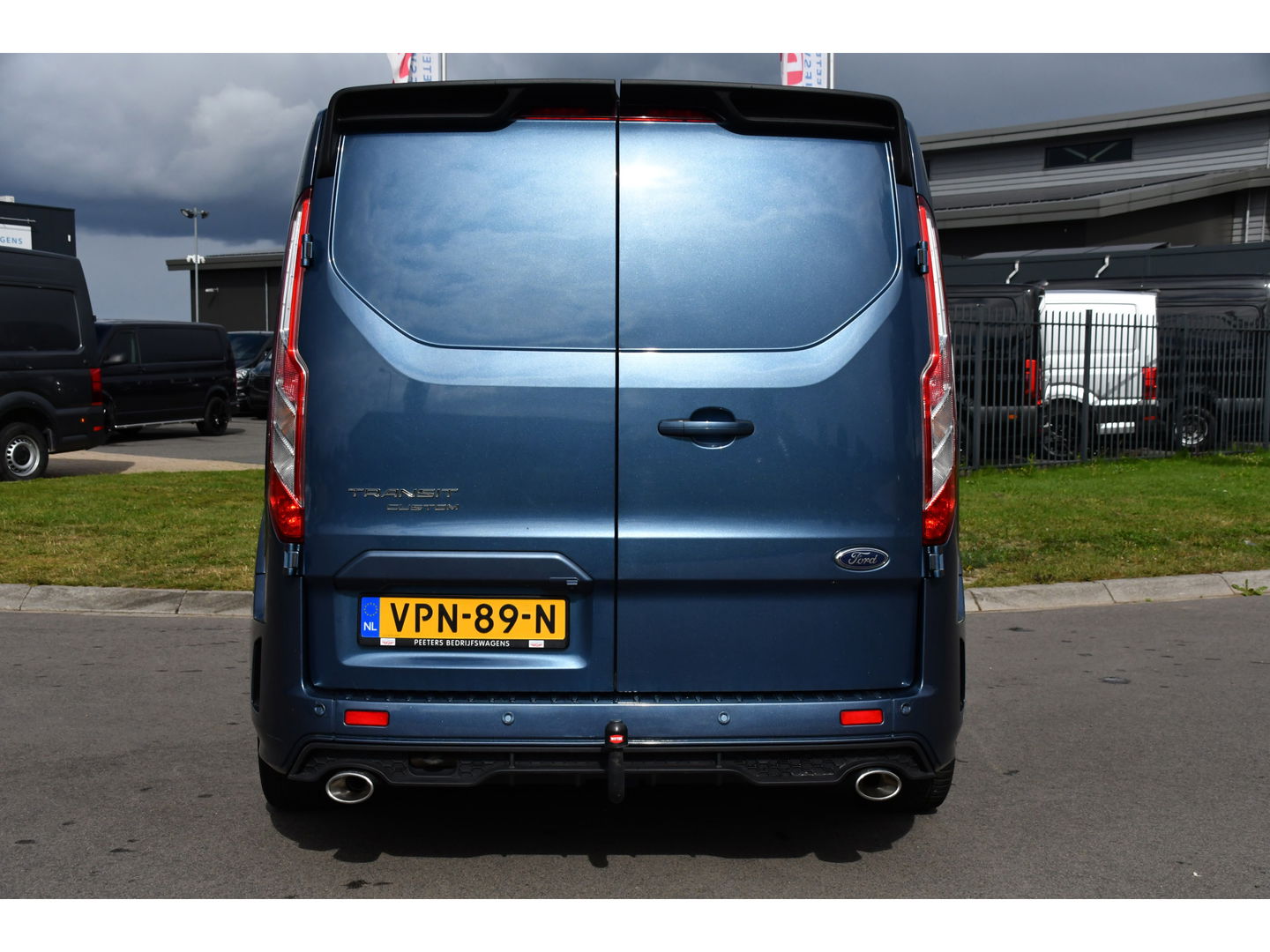 Ford Transit Custom 320 2.0 TDCI L2H1 MS-RT DC Full Options! Adaptieve Cruise, Camera, Carplay, 185PK, Xenon, Automaat, Leder, Stoelverwarming, Trekhaak, Uniek!