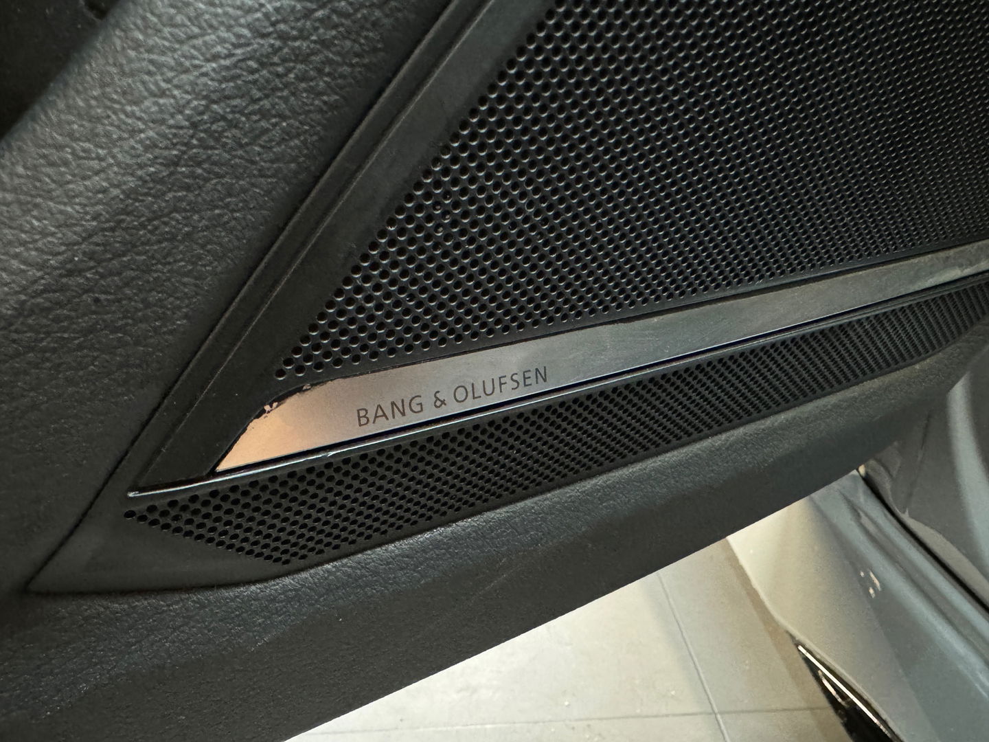 Audi RS6 4.0 TFSI quattro Pano|Ceramic|HuD|B&O|Carbon|Memory