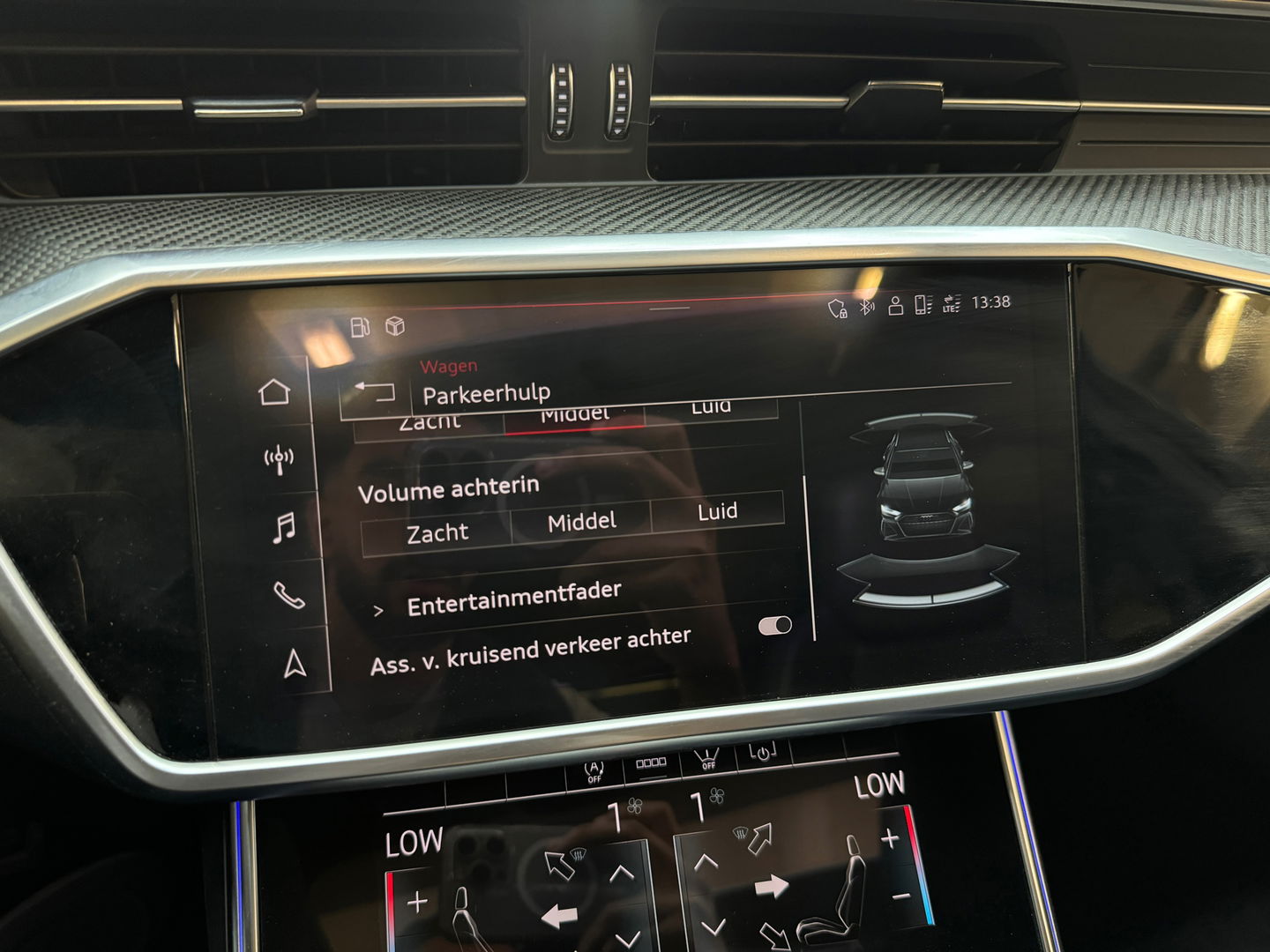 Audi RS6 4.0 TFSI quattro Pano|Ceramic|HuD|B&O|Carbon|Memory