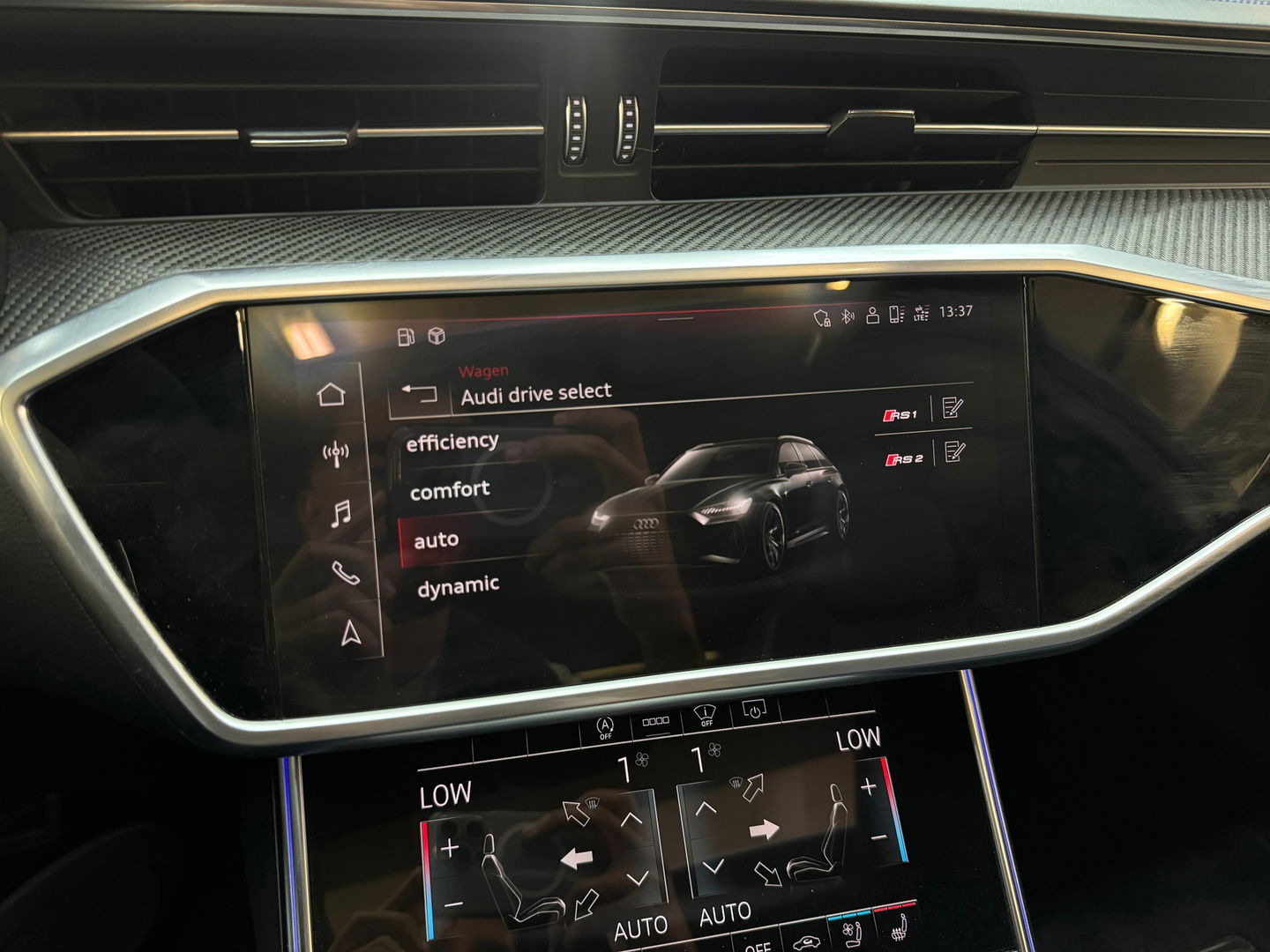 Audi RS6 4.0 TFSI quattro Pano|Ceramic|HuD|B&O|Carbon|Memory