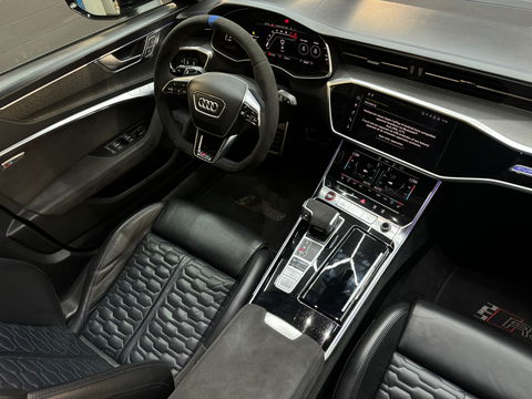 Audi RS6 4.0 TFSI quattro Pano|Ceramic|HuD|B&O|Carbon|Memory