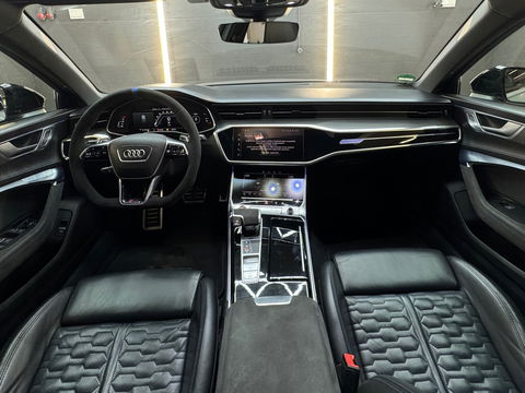 Audi RS6 4.0 TFSI quattro Pano|Ceramic|HuD|B&O|Carbon|Memory