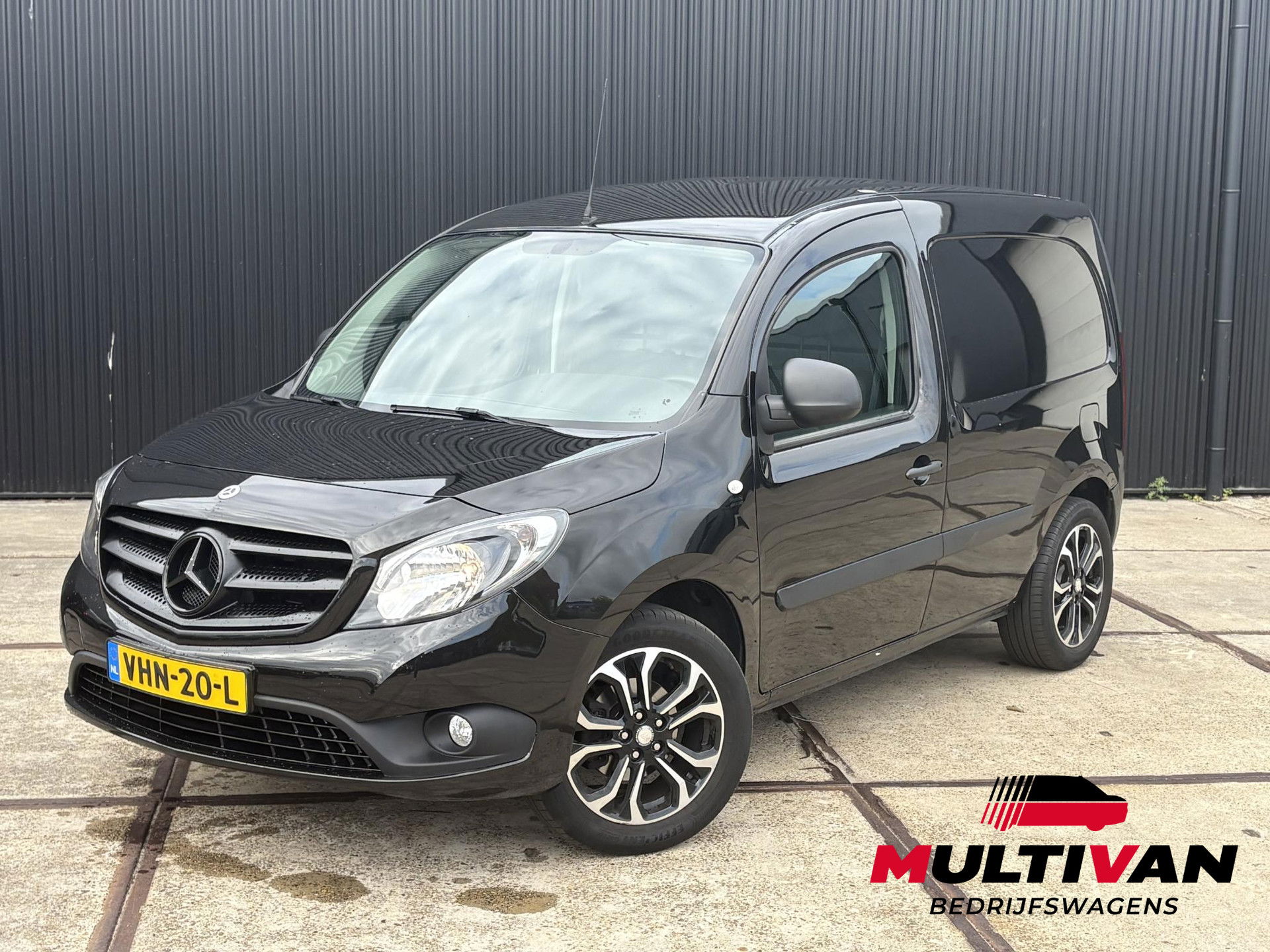 Mercedes-Benz Citan 108 CDI | Bluetooth | Schuifdeur | 17 inch LMV