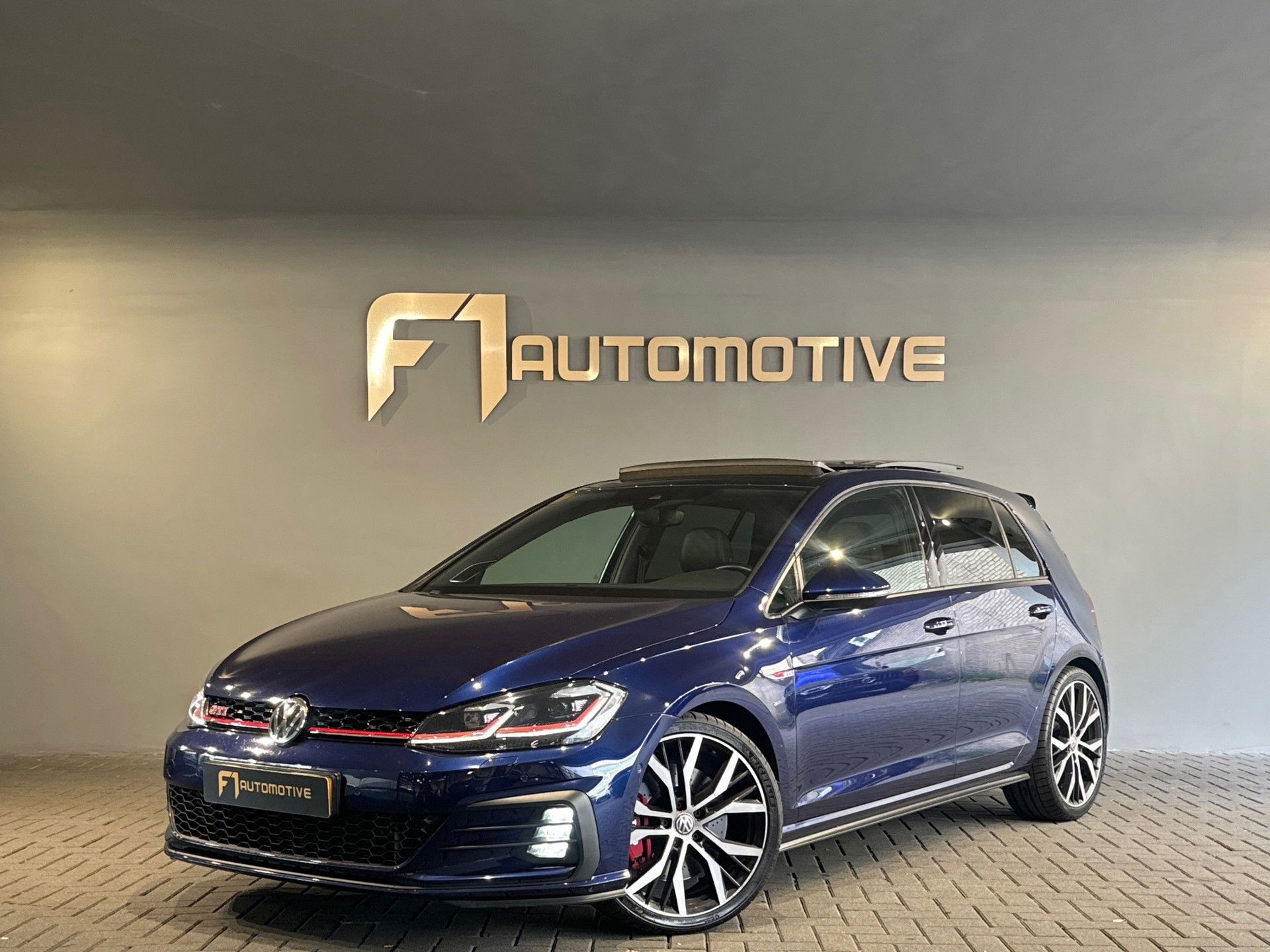 Volkswagen Golf 2.0 TSI GTI Performance Pano|Dyna|Memory|VOL
