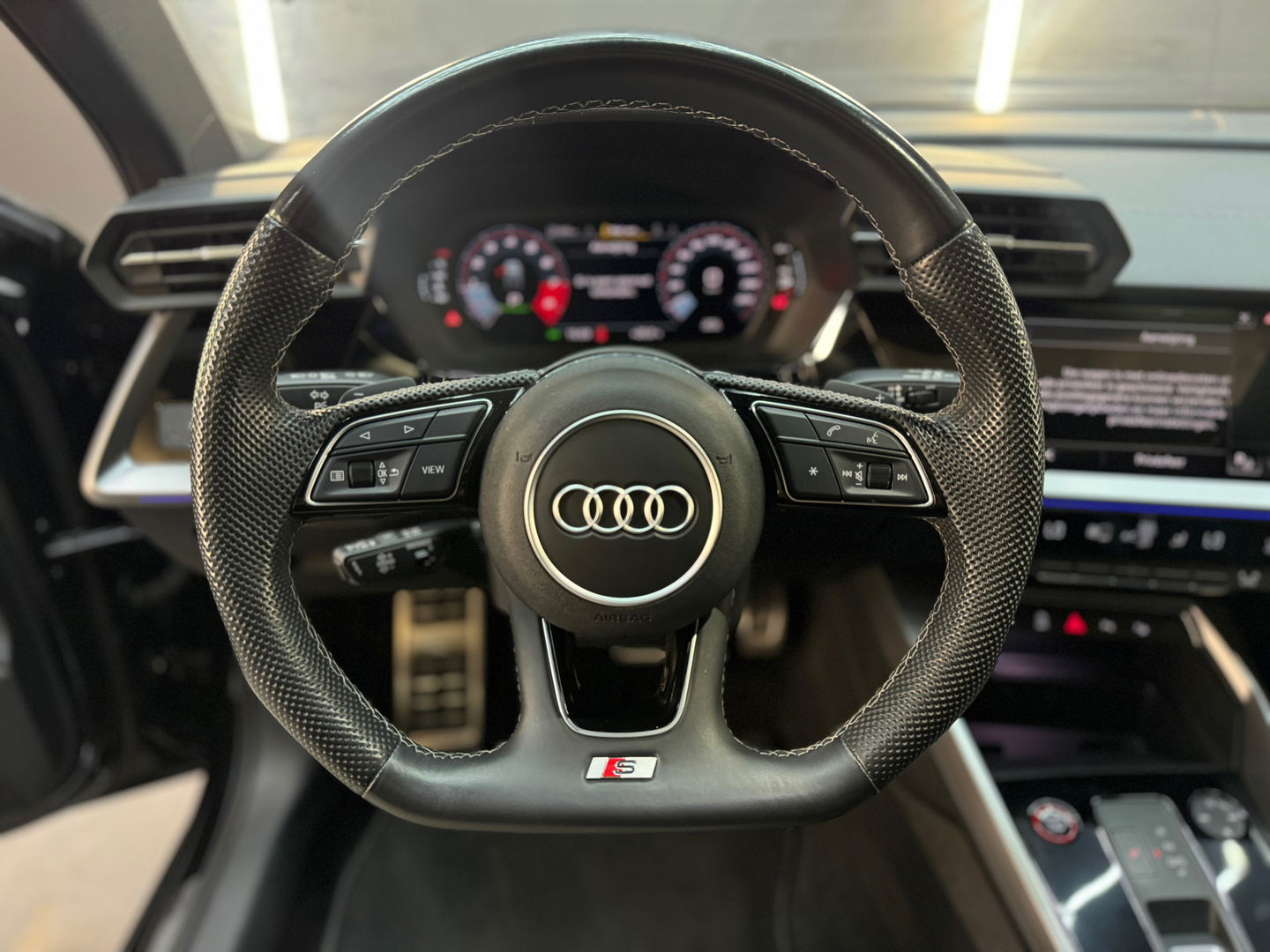 Audi S3 Sportback 2.0 TFSI Quattro Pano|RS Seats|Akrapovic