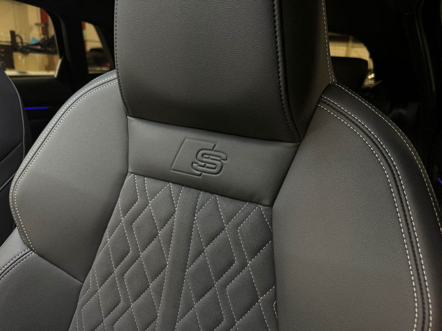 Audi S3 Sportback 2.0 TFSI Quattro Pano|RS Seats|Akrapovic