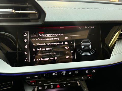 Audi S3 Sportback 2.0 TFSI Quattro Pano|RS Seats|Akrapovic