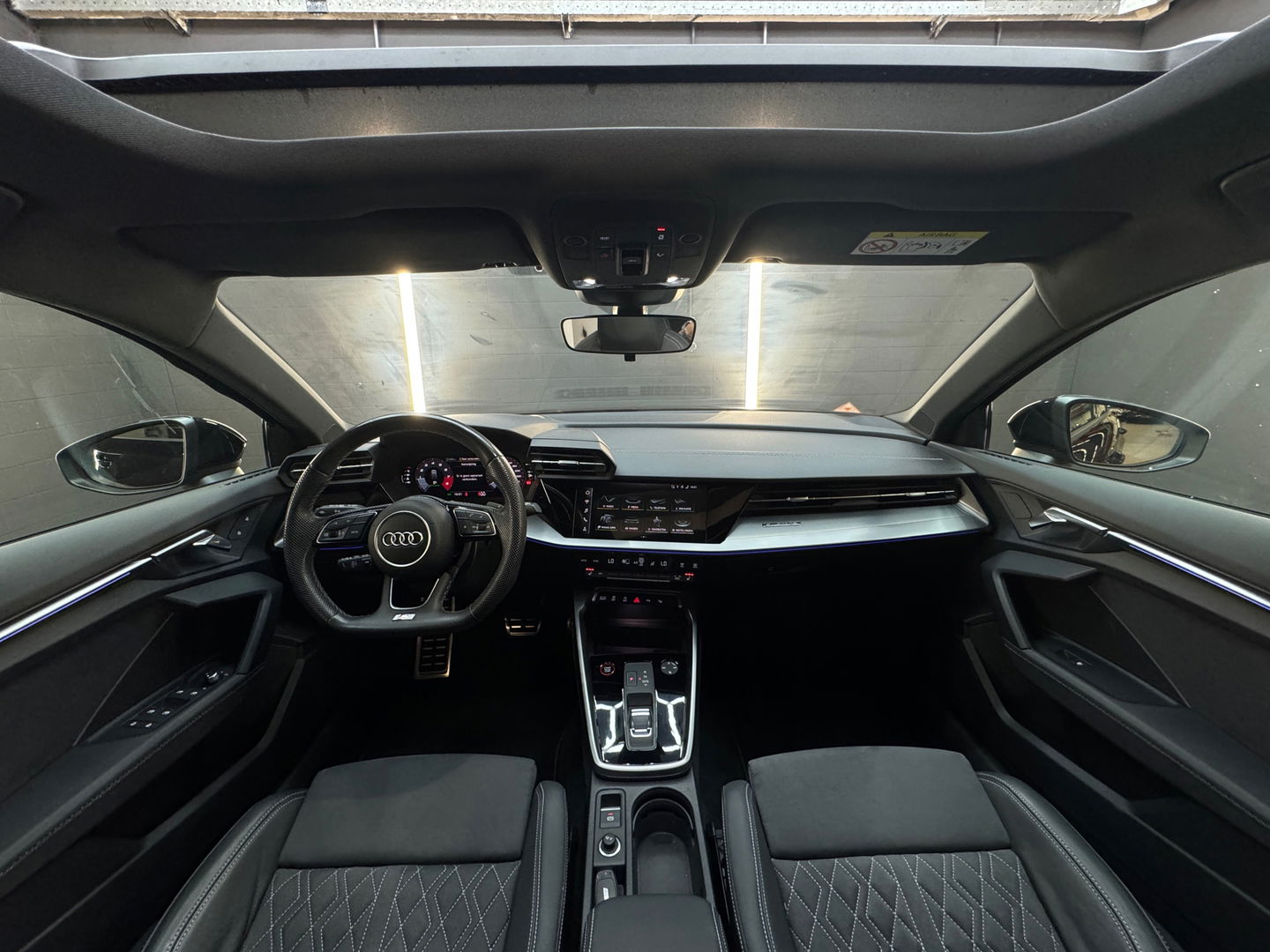 Audi S3 Sportback 2.0 TFSI Quattro Pano|RS Seats|Akrapovic