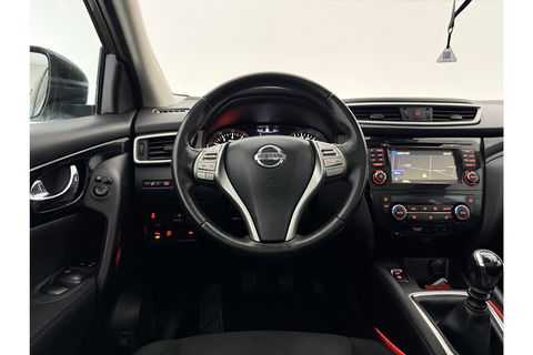 Nissan QASHQAI 1.2 Premier Edition | Panoramadak | 360° Camera | LED | Cruise | Navigatie | Parkeersensoren | 18''LMV