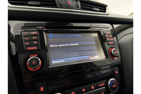 Nissan QASHQAI 1.2 Premier Edition | Panoramadak | 360° Camera | LED | Cruise | Navigatie | Parkeersensoren | 18''LMV
