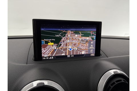 Audi A3 40 e-tron 225PK S-line | Panoramadak | LED | Virtual Cockpit | ACC | Carplay | 18"LMV